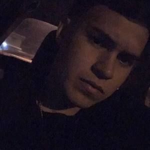 Meet your Posher, Sergio isaac